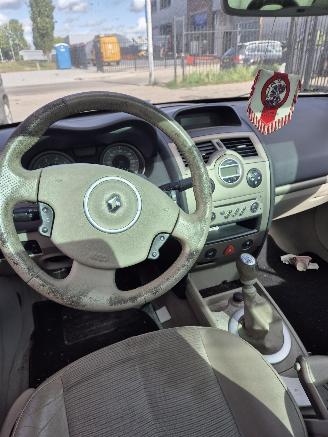 Renault Mégane II CC (EM) Cabrio 2.0 16V (F4R-770) [99kW] 6-BAK picture 7