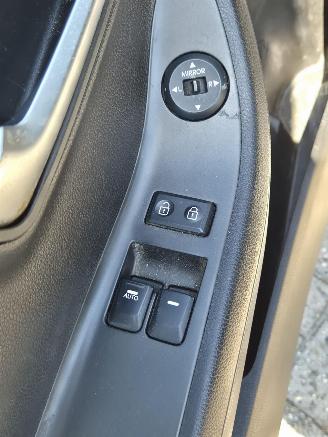 Kia Picanto (TA) Hatchback 1.0 12V (G3LA) [51kW] 5-BAK picture 10