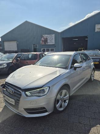 Audi A3 Sportback (8V1/8VK) 1.4 TFSI 16V Hatchback, 2Dr, Benzine, 1.395cc, 90kW (122pk), FWD, CXSA, 6-BAK picture 2