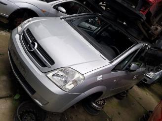 Salvage car Opel Meriva Meriva (A), MPV, 2003 / 2010 1.4 16V Twinport 2005/10