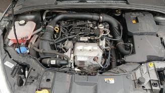 Ford Focus Focus 3 Wagon Combi 1.0 Ti-VCT EcoBoost 12V 100 (M2DC) [74kW]  (02-201=
2/05-2018) picture 4