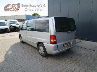 Mercedes Vito V (638.2), Bus, 1996 / 2003 V-220 2.2 CDI 16V picture 2