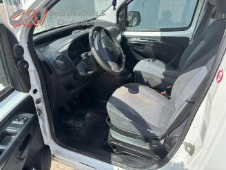 Peugeot Bipper Bipper (AA), Van, 2008 1.3 HDI picture 10