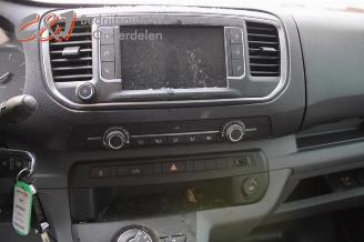 Peugeot Expert Expert (V1/VA/VB/VE/VF/VT/VY), Van, 2016 2.0 Blue HDi 180 16V picture 17