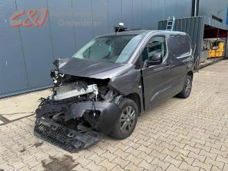 Vrakbiler auto Peugeot Partner Partner (EF/EU), Van, 2018 1.5 BlueHDi 130 2022/10
