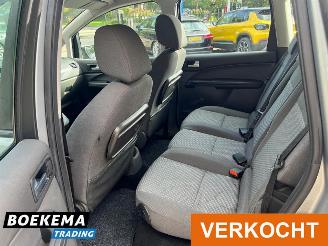Ford Focus C-Max 1.8 125PK Airco Cruise PDC trekhaak picture 13
