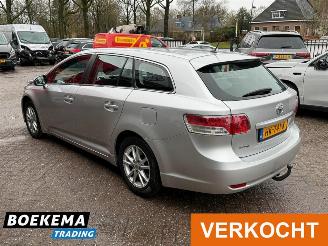 Toyota Avensis wagon 1.8 VVTi Navigatie Camera Climate Cruise picture 3