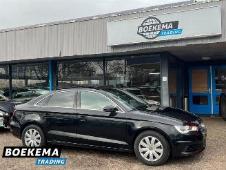 begagnad bil auto Audi A3 Limousine 1.6 TDI 110PK Pro Line Panorama Navigatie Airco 2015/11