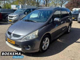 Mitsubishi Grandis 2.4-16V InSport 7-Peroons Climate Cruise LPG picture 4