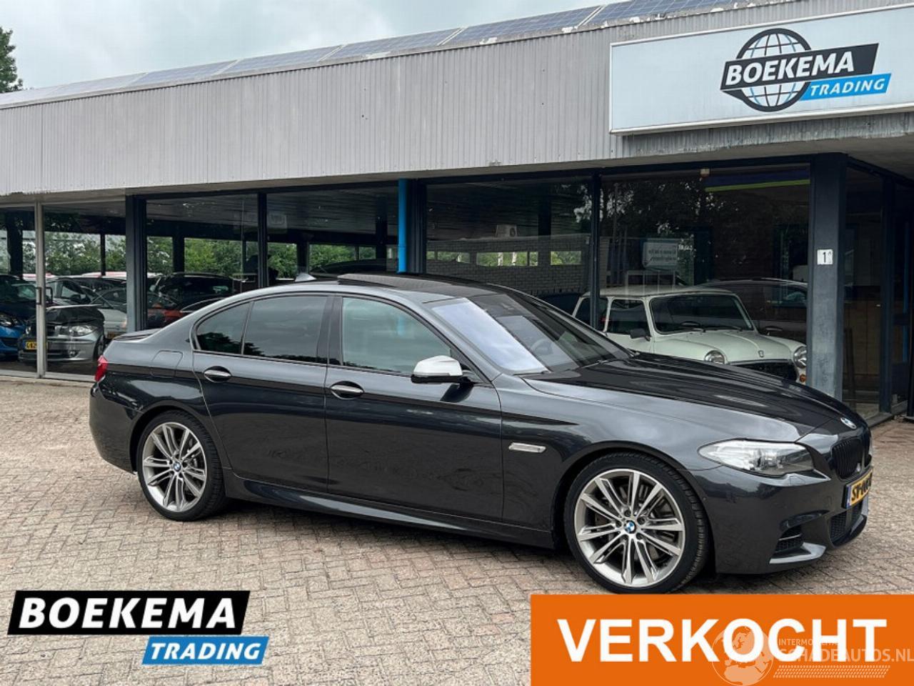 BMW M550 5-Serie M550XD xDrive High Exe Open-Dak Elec-Trekhaak Stoelverkoeling HUD Memory