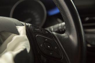 Toyota CH-R 1.2 benzine 137.857 km picture 12