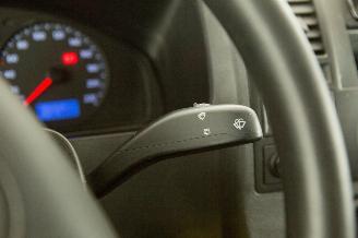 Volkswagen Transporter 2.5 TDI 9 persoons picture 13