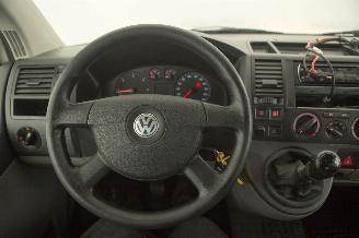 Volkswagen Transporter 2.5 TDI 9 persoons picture 5