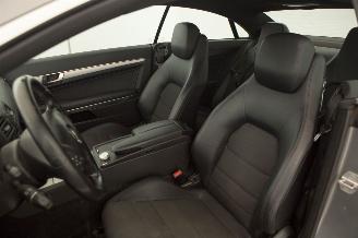 Mercedes E-klasse E200 Coupé Motorschade picture 28