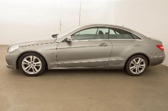 Mercedes E-klasse E200 Coupé Motorschade picture 36