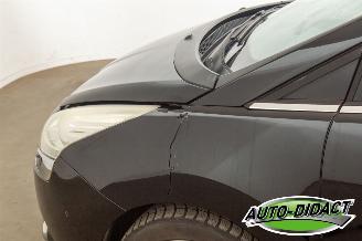 Peugeot 5008 1.6 THP GT 7P. Leer picture 29
