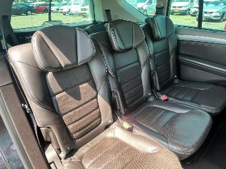 Renault Espace 1.6 dCi Automaat 7p Motorschade picture 27