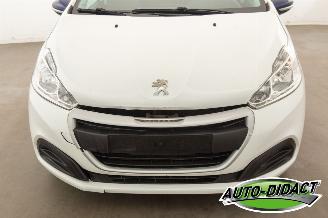 Peugeot 208 1.2 78.525 km picture 36