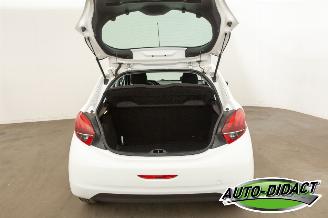 Peugeot 208 1.2 78.525 km picture 30