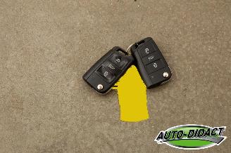 Skoda Octavia 1.0 TSI Automaat Clima Navi Greentech Clever Edition picture 28