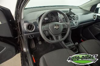 Volkswagen Up! 1.0 BMT move up! 94.653 km Airco picture 18