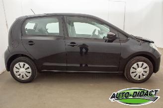 Volkswagen Up! 1.0 BMT move up! 94.653 km Airco picture 31