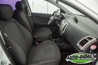Hyundai I-20 1.2i i-Motion Airco picture 17