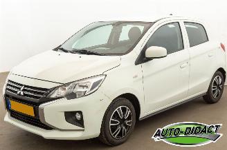 krockskadad bil auto Mitsubishi Space-star 1.0 Cool+ 97.616 km Airco 2020/11