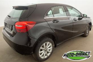 Mercedes A-klasse A180 Automaat Navi Clima picture 4