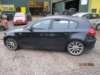 BMW 1-serie 1 serie (E87/87N) Hatchback 5-drs 118i 16V (N43-B20A) [105kW]  (09-200=
6/06-2011) picture 8