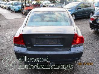 Volvo S-60 S60 I (RS/HV) Sedan 2.4 20V 140 (B5244S2) [103kW]  (07-2000/04-2010) picture 6