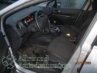 Peugeot 5008 5008 I (0A/0E) MPV 1.6 THP 16V (EP6CDT(5FV)) [115kW]  (09-2009/03-2017=
) picture 9