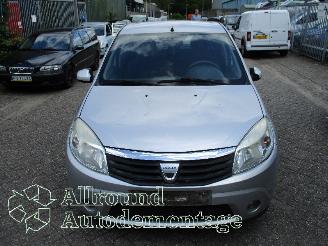 Dacia Sandero Sandero I (BS) Hatchback 1.6 (K7M-710) [64kW]  (06-2008/12-2012) picture 5