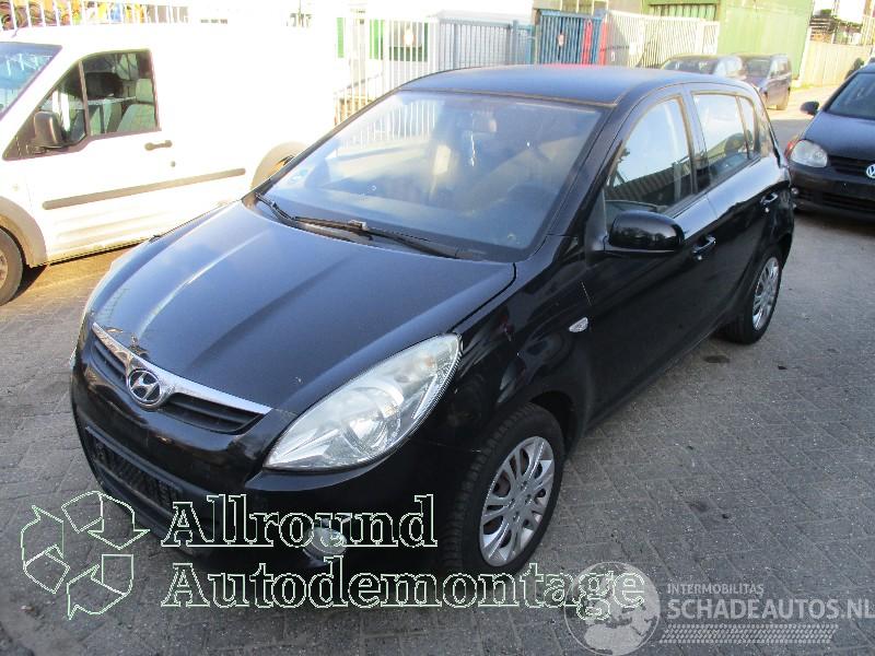 Hyundai I-20 i20 Hatchback 1.2i 16V (G4LA) [57kW]  (09-2008/12-2012)