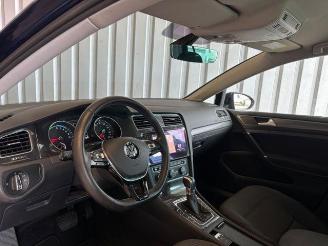 Volkswagen Golf VII Lim. e- 35,8 kWh / LED picture 10