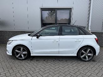 Audi A1 1.0 TFSI Adrenalin SPORTBACK picture 17