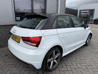 Audi A1 1.0 TFSI Adrenalin SPORTBACK picture 4