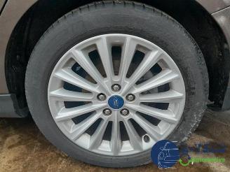 Ford Focus Focus 3 Wagon, Combi, 2010 / 2020 1.0 Ti-VCT EcoBoost 12V 125 picture 17