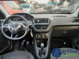 Peugeot 208 208 I (CA/CC/CK/CL), Hatchback, 2012 / 2019 1.0 Vti 12V PureTech picture 15