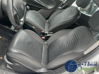 Lancia Ypsilon Ypsilon (312), Hatchback, 2011 0.9 TwinAir 85 picture 18