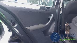 Volkswagen Jetta Jetta IV (162/16A), Sedan, 2010 / 2017 1.2 TSI picture 27