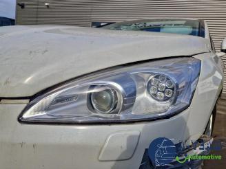 Peugeot 508 508 (8D), Sedan, 2010 / 2018 2.0 Hybrid4 16V picture 23