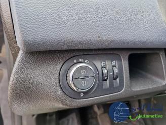 Opel Meriva Meriva (B), MPV, 2010 / 2017 1.4 Turbo 16V Ecotec picture 26