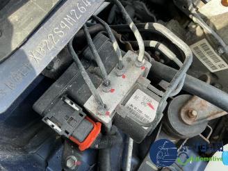 Opel Agila Agila (B), MPV, 2008 / 2014 1.0 12V picture 33