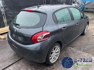 Peugeot 208 208 I (CA/CC/CK/CL), Hatchback, 2012 / 2019 1.2 Vti 12V PureTech 82 picture 17