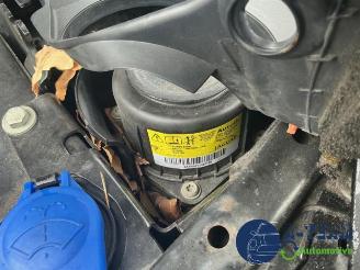 Jaguar XF XF (CC9), Sedan, 2008 / 2015 3.0 V6 24V picture 28