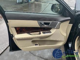 Jaguar XF XF (CC9), Sedan, 2008 / 2015 3.0 V6 24V picture 23