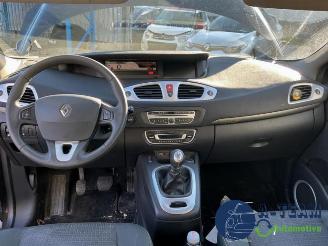 Renault Grand-scenic Grand Scenic III (JZ), MPV, 2009 / 2016 1.4 16V TCe 130 picture 19