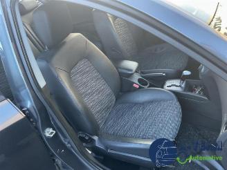 Kia Cee d Cee'd Sporty Wagon (EDF), Combi, 2007 / 2012 1.6 CVVT 16V picture 21