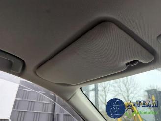 Mitsubishi Outlander Outlander (GF/GG), SUV, 2012 / 2022 2.0 16V PHEV 4x4 picture 28
